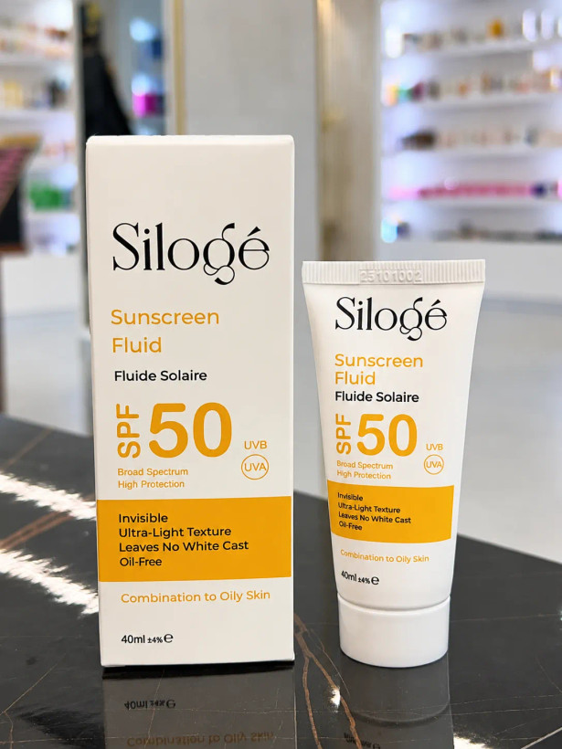 ضد آفتاب فلوئید بی رنگ فاقد چربی سیلوژه مدل SPF50