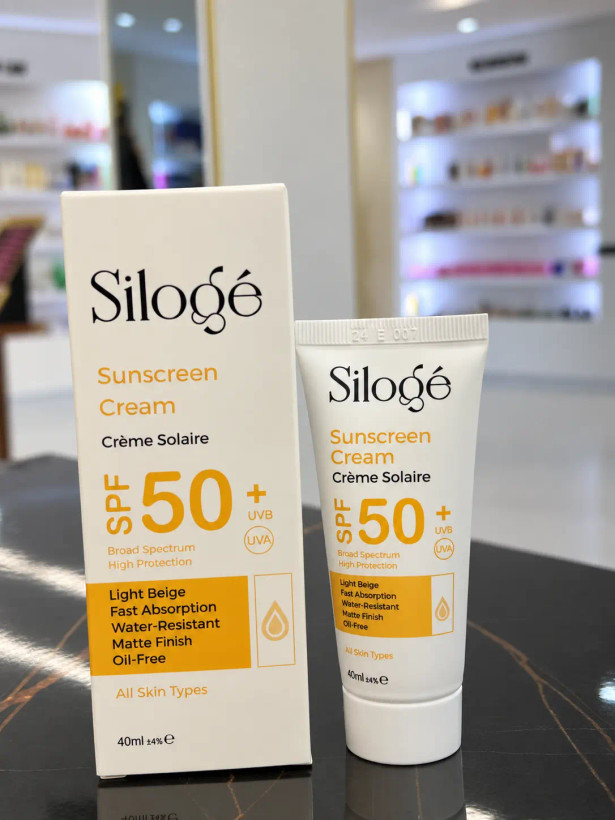 کرم ضد آفتاب رنگی سیلوژه SPF 50+ بژ روشن