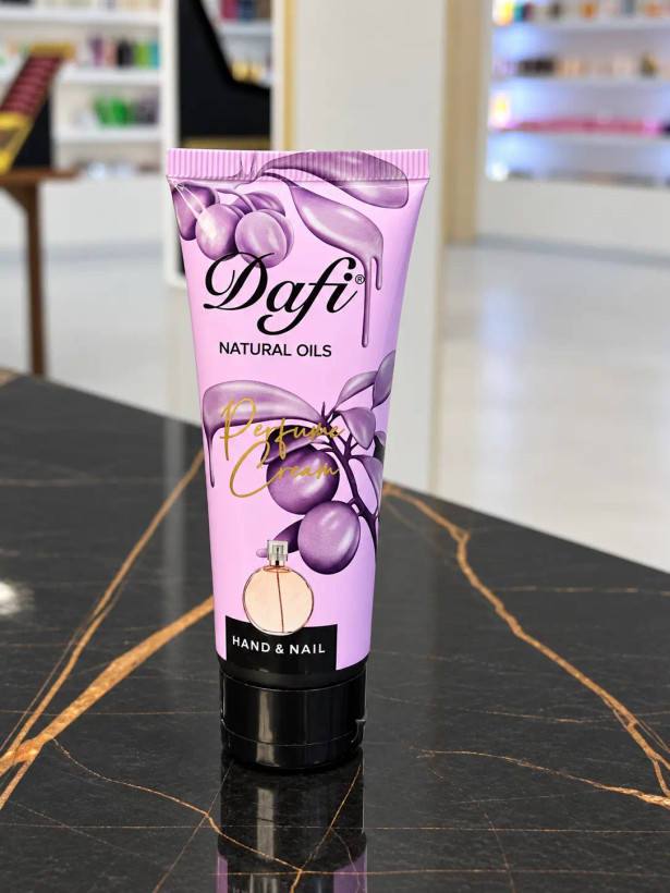 کرم عطری دست و ناخن دافی