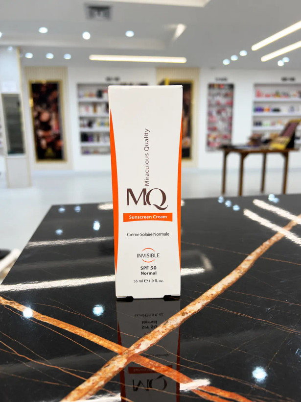 کرم ضد آفتاب بیرنگ ام کیو SPF 50 مناسب پوست نرمال و خشک